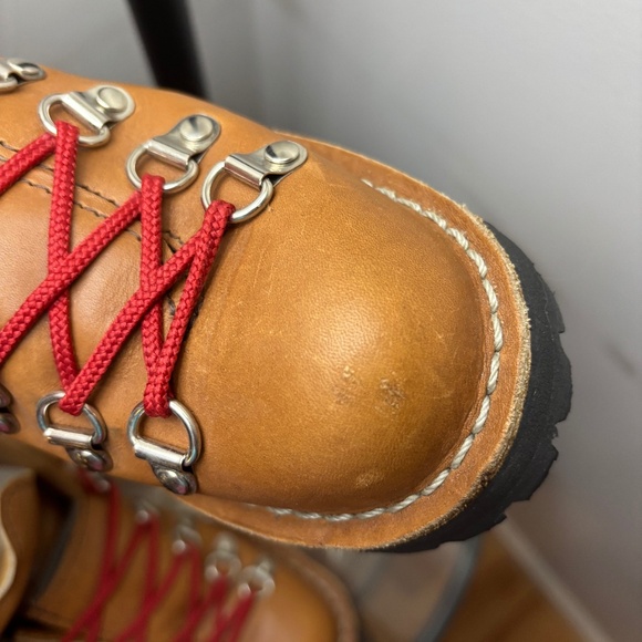 Danner Women’s Mountain Light Cascade 6 - Picture 5 of 9